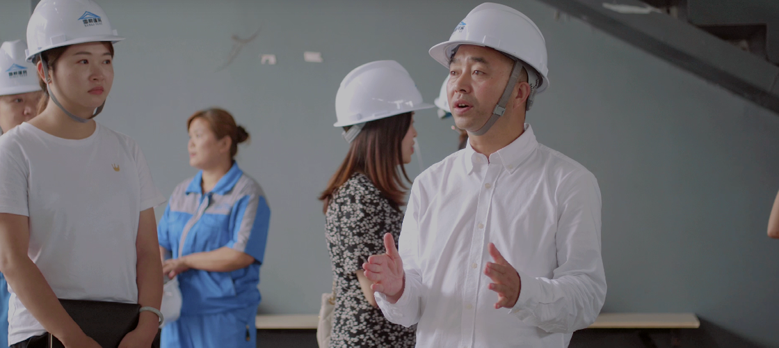 熱烈歡迎成都市會議及展覽服務(wù)行業(yè)協(xié)會領(lǐng)導(dǎo)蒞臨我司